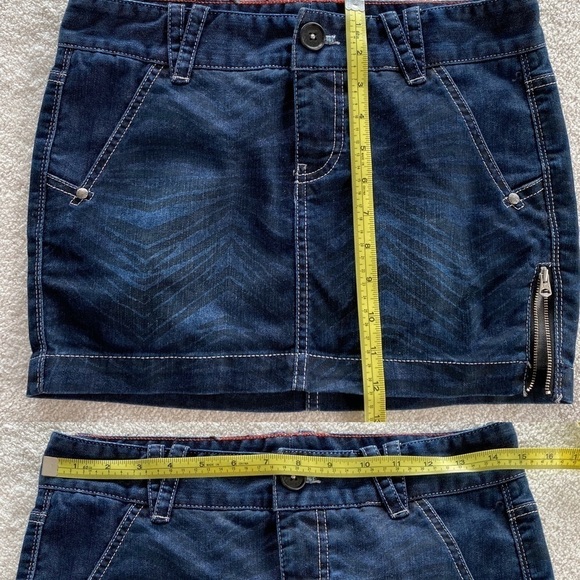 Armani denim  skirt size 2 - Picture 9 of 9